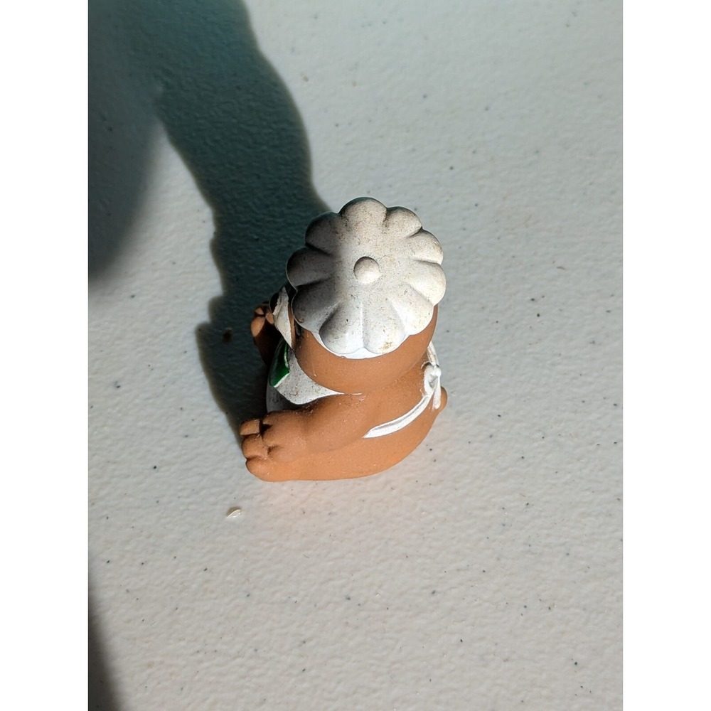 Teddy Bear Pencil Sharpener White Cap Green Pocket Vintage - Picture 3 of 9